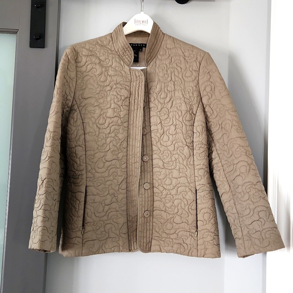 Spanner women's size M luxury quilted jacket